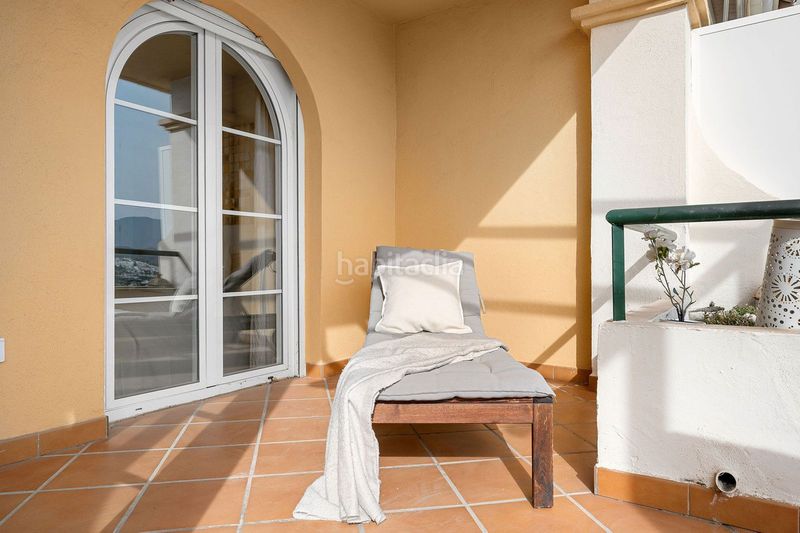 Foto 2931b272-f5b0-4049-985a-dec70f15404c. Piso en Las Brisas Marbella