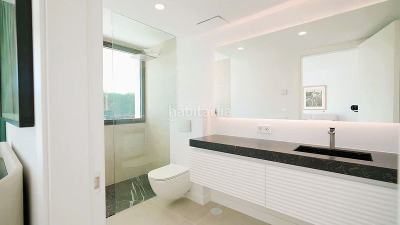 Foto 988d6e29-67e2-4081-b742-1da52ee889e2. Casa adossada a La Carolina - Guadalpín Marbella