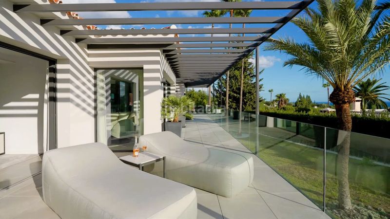 Foto b60a0c57-117f-4802-bbe4-df0e73a64e83. Casa adossada a La Carolina - Guadalpín Marbella