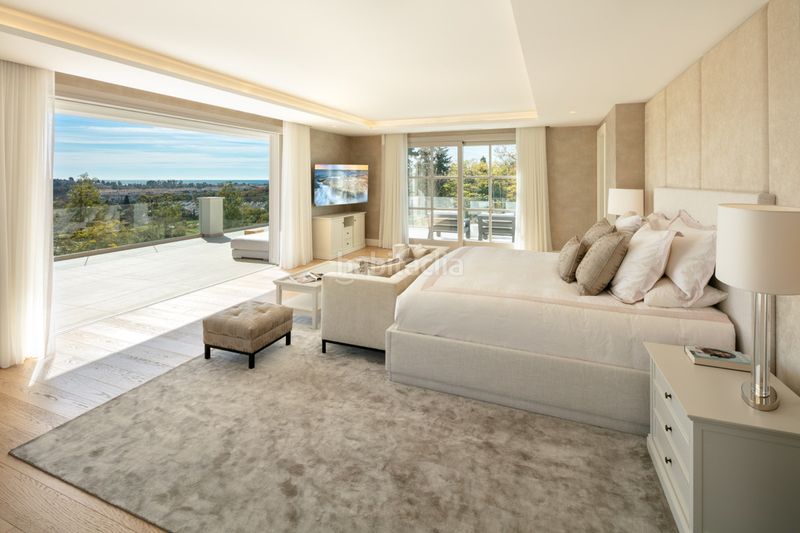 Foto 99e0b7c1-71a4-44a2-9e47-f6664855c92e. Casa adossada amb aparcament a Las Brisas Marbella