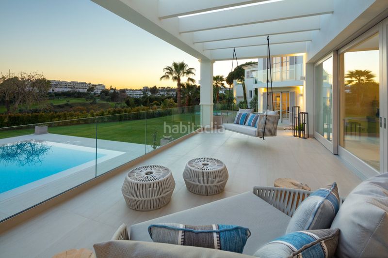 Foto 9fed2379-a4c9-4134-8c61-27d1827ca49b. Casa adossada amb aparcament a Las Brisas Marbella
