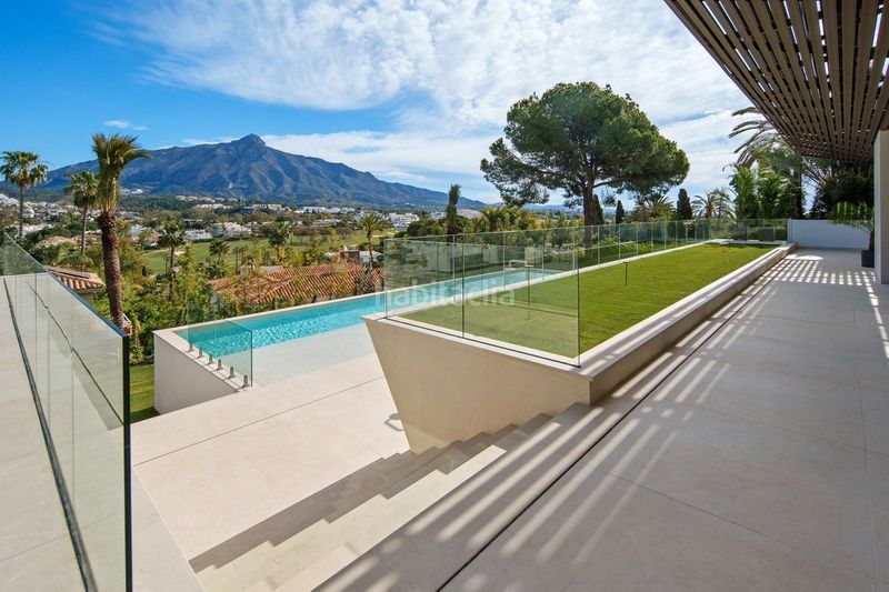 Foto 07362e45-a7f5-48a7-a15b-d3a53ae6e5ef. Casa adossada a Las Brisas Marbella