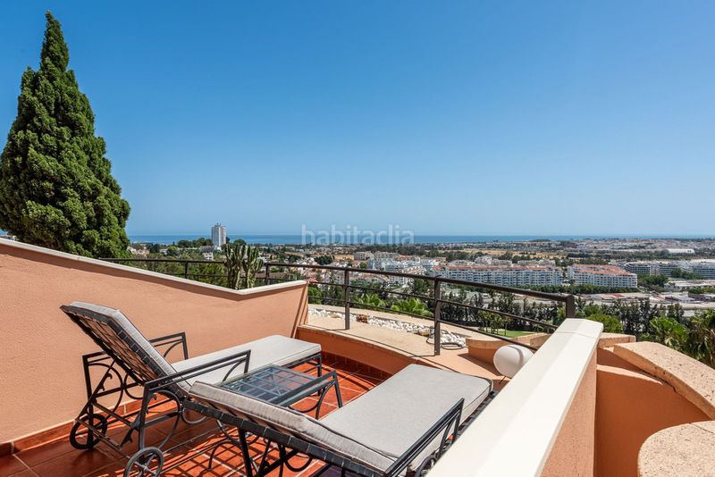 Foto 4033c1b2-a585-4d0b-bdaf-b2c71663051b. Pis amb aparcament a Las Brisas Marbella