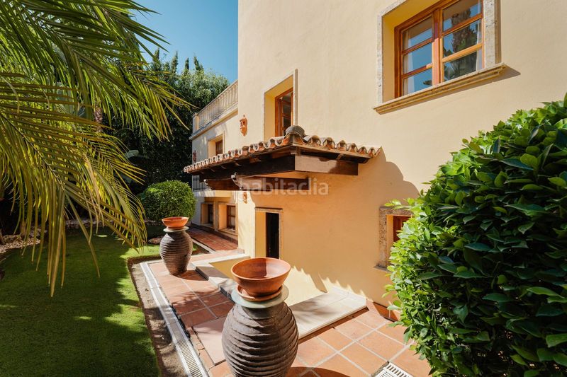Foto a40920d4-68e2-4193-9b41-064137e07ce3. Casa adossada amb aparcament a Las Brisas Marbella