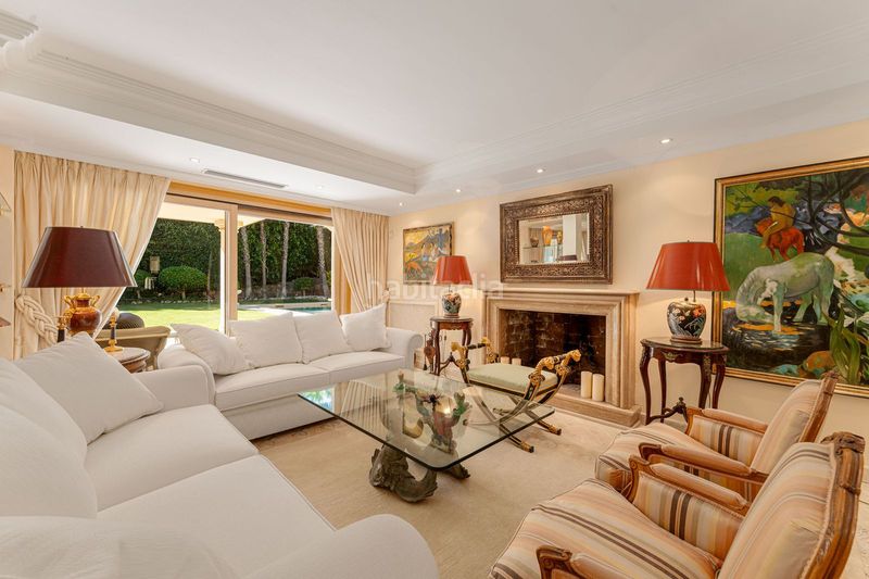 Foto a6a15fea-90da-4981-9920-1796e20e66e2. Casa adossada amb aparcament a Las Brisas Marbella