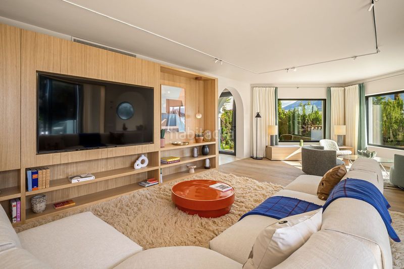 Foto 5ad418ca-8713-42d0-ac48-1f84c2a4b2cb. Casa adossada a Las Brisas Marbella