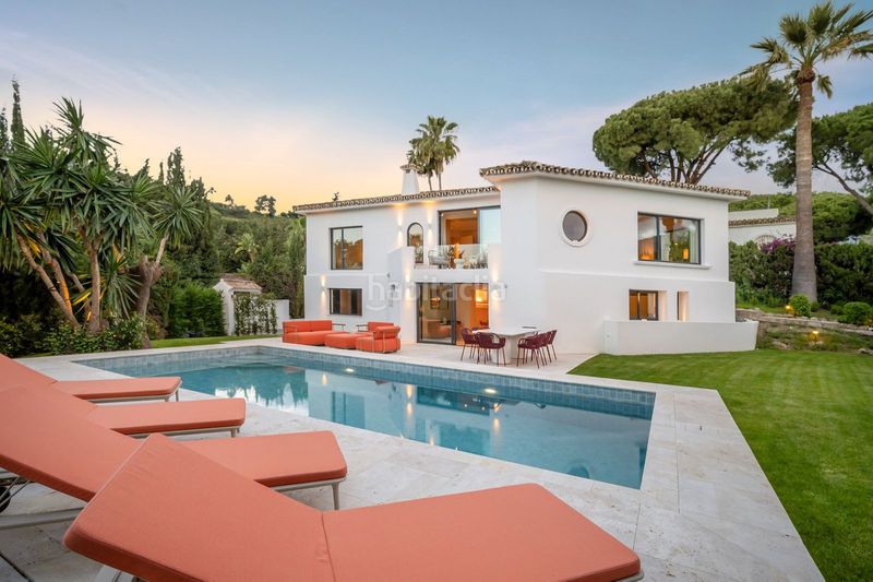 Foto 8840fe7d-5b3b-4810-b198-0aa0ed729daf. Casa adossada a Las Brisas Marbella