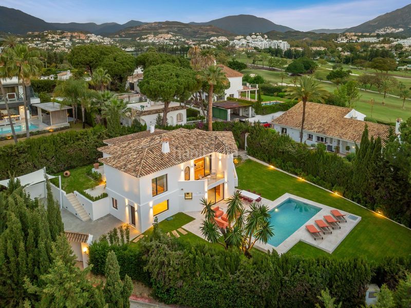 Foto 9878e458-830d-4236-a9e8-0ab8a042f8a6. Casa adossada a Las Brisas Marbella
