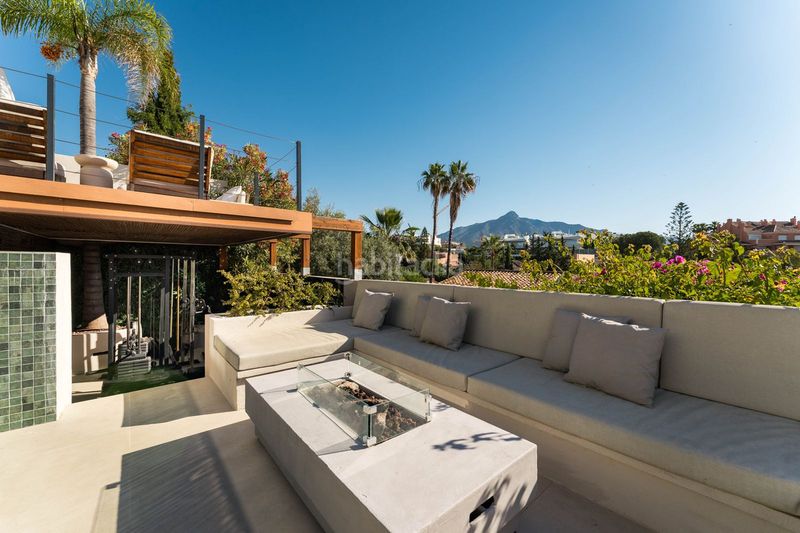 Foto 6d2f3be2-59ee-41e4-b633-49564c8d3d98. Casa adossada a Las Brisas Marbella