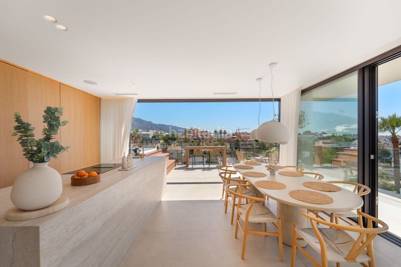 Foto 8b966a00-9a21-4fa7-ac3c-c7d7d37b460d. Casa adossada a Las Brisas Marbella