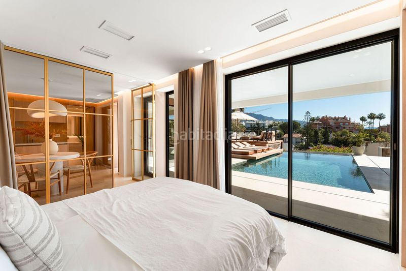 Foto 98714186-f90d-4ba9-a58d-1a7169aedb3d. Casa adossada a Las Brisas Marbella