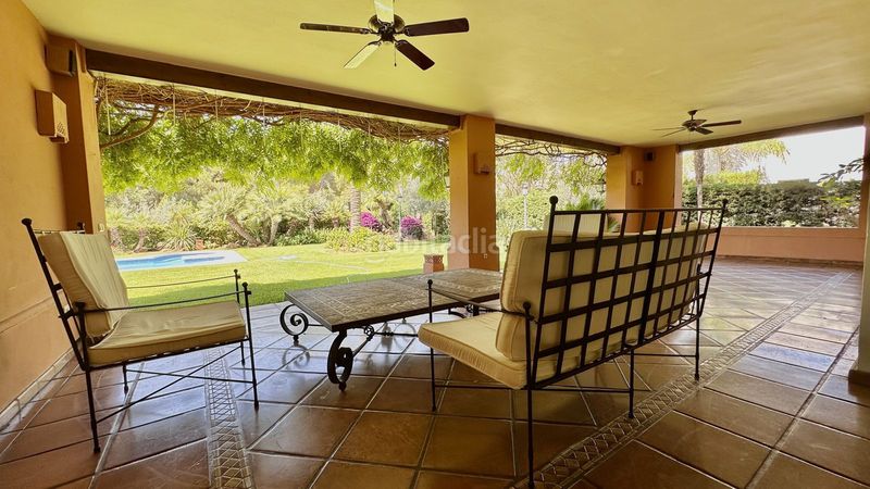 Foto 5b2aa06a-9021-4d70-a057-c19917052ab3. Casa adossada a La Carolina - Guadalpín Marbella
