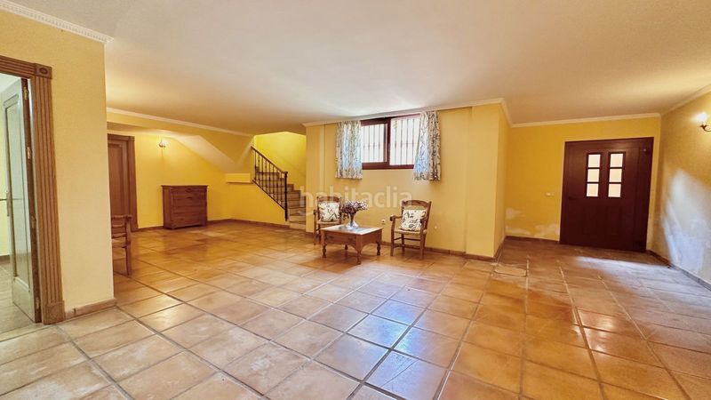 Foto e3dab942-43c7-47b7-af40-3e4fd6c7b3f3. Casa adossada a La Carolina - Guadalpín Marbella