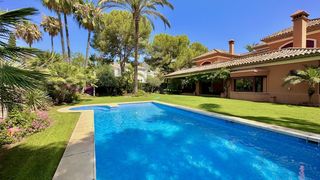 Maison jumelée à La Carolina - Guadalpín