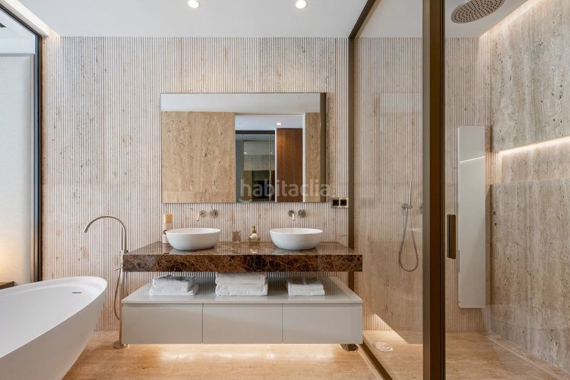 Foto b06ec3b8-242a-4716-ba2e-af7ac12084e0. Dúplex a La Carolina - Guadalpín Marbella