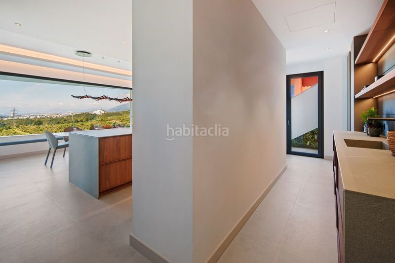 Foto 0ee12437-a56e-4ad0-ab26-50d81a1d4d7d. Casa adossada amb aparcament a El Rosario - Ricmar Marbella