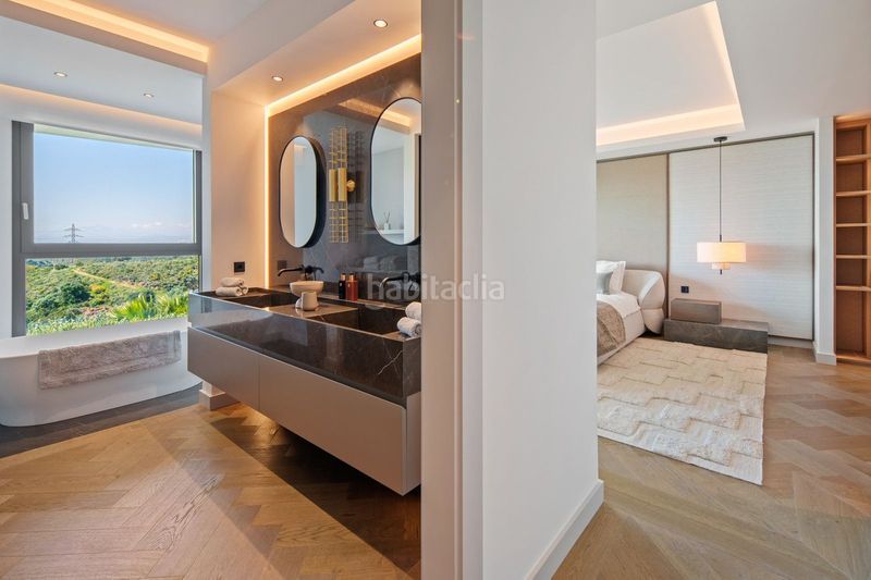 Foto d1466539-cfcb-4c9f-84bb-cfcb173f41b5. Casa adossada amb aparcament a El Rosario - Ricmar Marbella
