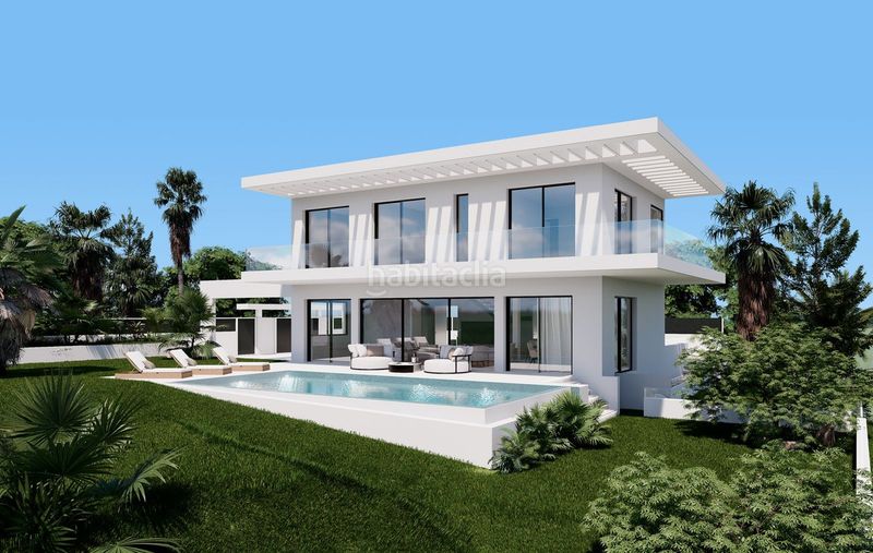 Foto a2b2a977-b950-4cb2-a123-856295be44c3. Casa adossada a Elviria Marbella
