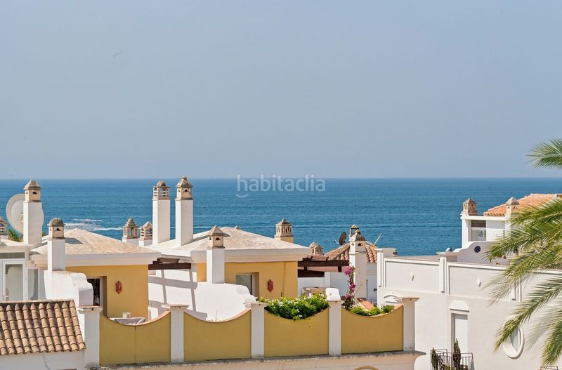Foto 5822879c-fe2e-4775-b93d-5eed11df07d7. Casa adossada a bahía de Marbella Marbella