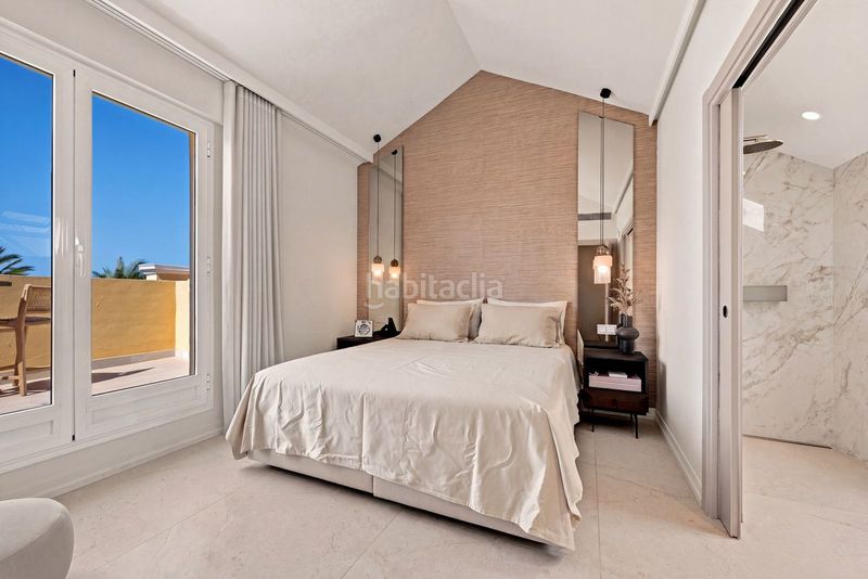 Foto d44476c0-fd05-4690-b7df-3be912704732. Casa adossada a bahía de Marbella Marbella