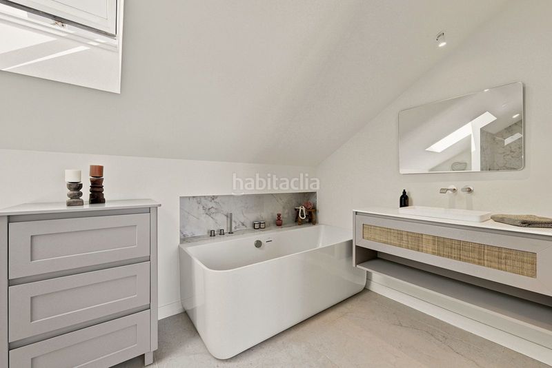 Foto f5716e1b-3f71-4959-8be4-875082e66889. Casa adossada a bahía de Marbella Marbella