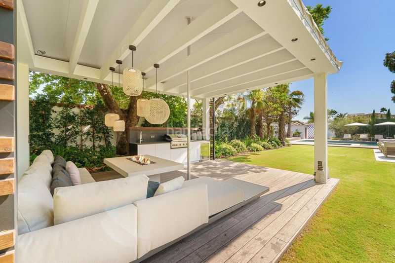 Foto 0d2c9cce-ab4b-4d0b-9d0c-9e5c8f82c538. Casa adossada a Puerto Banús Marbella