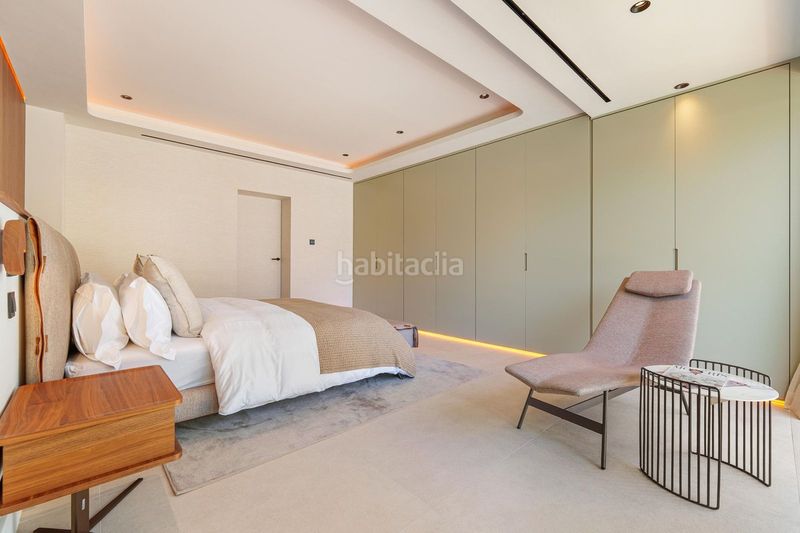 Foto b5d27360-a9c8-4066-acec-28016ff50426. Casa adossada a Puerto Banús Marbella