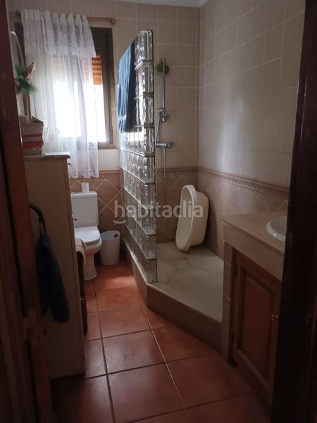 Foto 6a980edb-43f2-4940-b5b9-a7383b4ccca3. Casa adossada a Cancelada Estepona