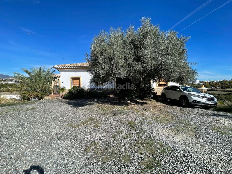 Foto db2a6ecb-3032-4a27-ae81-bbb4f9f5e7a9. Casa adossada a Cancelada Estepona