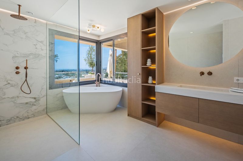 Foto f74735a2-dbd2-4dfc-a766-50972f3dc7e8. Àtic a Las Brisas Marbella