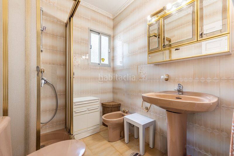Foto 76b7ff3a-5ed0-4595-82b6-fd19dc450848. Casa adossada amb aparcament a Las Brisas Marbella