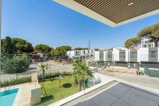 Flat in Elviria
