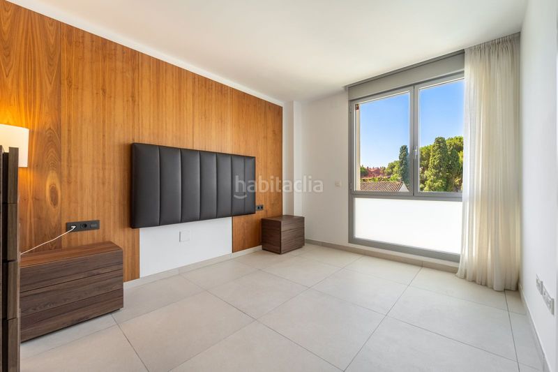 Foto 589c9400-8c15-429f-83e1-427e68089262. Pis a Elviria Marbella