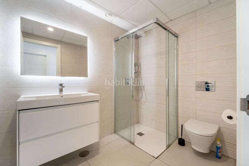 Foto 7453c399-122d-42f8-a4a5-59ee5bd4be64. Pis a Elviria Marbella