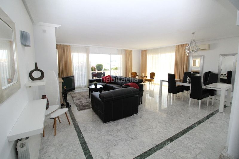 Foto 0dfa6d2a-67ef-473f-8b44-3c791ffb8d72. Ático en Puerto Banús Marbella
