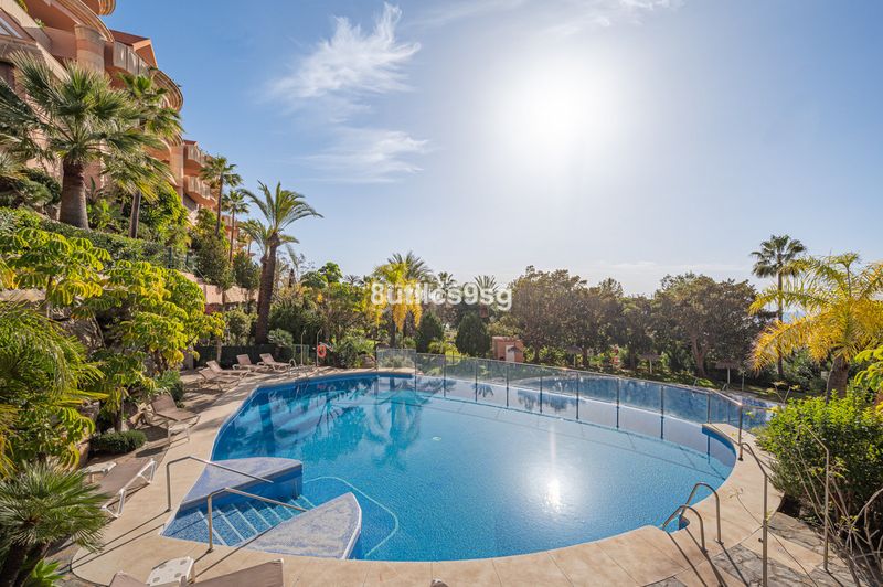 Foto 37a94a34-b78d-4146-bca7-86de9ffe85d0. Pis a Las Brisas Marbella