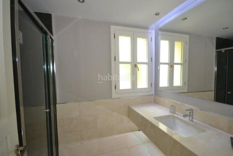 Foto 70474a24-26b0-420c-a249-24cd3a1f37f7. Casa adosada en Guadalmina Baja Marbella