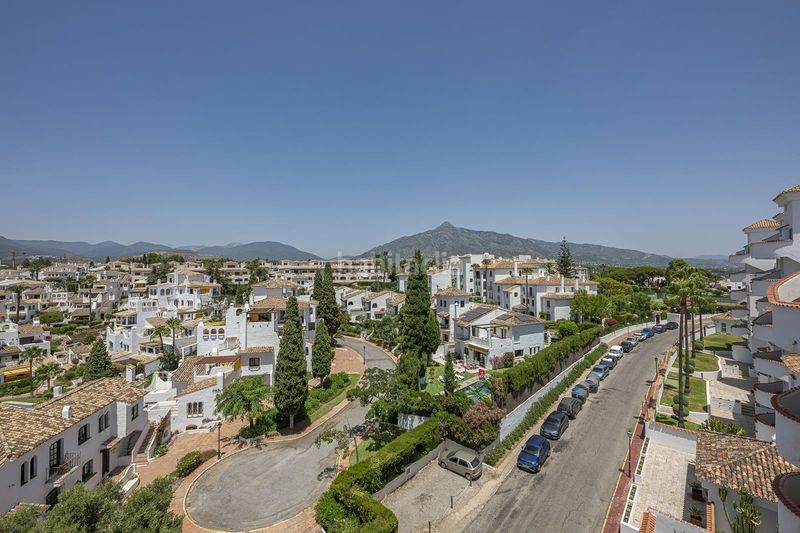 Foto 322e2779-2fdc-4afb-8c7b-157b20517fe9. Pis a Las Brisas Marbella