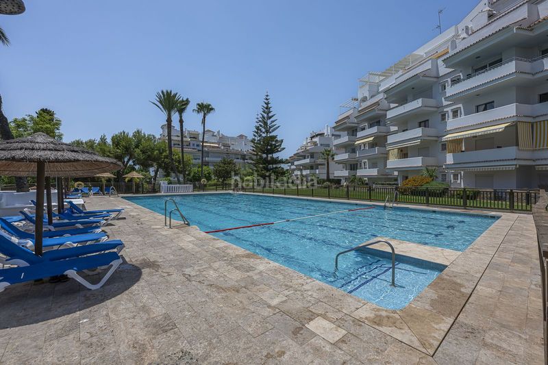 Foto ae7aecb6-6b53-48da-9492-e03eba68d65f. Pis a Las Brisas Marbella