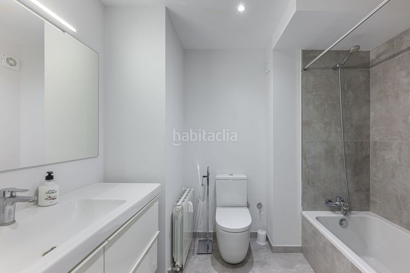 Foto c2dae6bf-b58c-4298-bb8f-5bbc3e47a805. Pis a Las Brisas Marbella