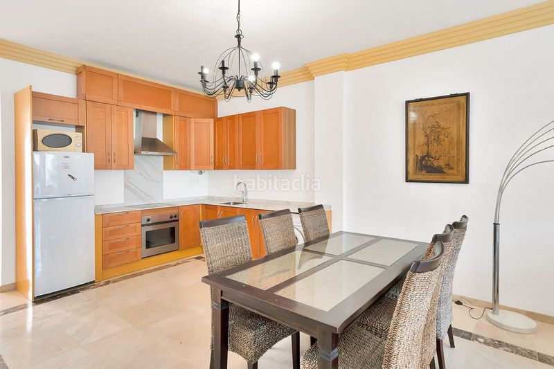 Foto 7dd6b75e-bda8-4e4b-a58a-cf792c982615. Pis a Las Brisas Marbella