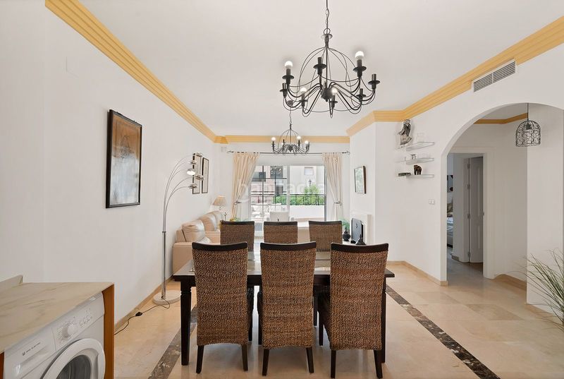 Foto fb614ae1-9e13-4c6e-a3ed-d588dfad9d9e. Pis a Las Brisas Marbella