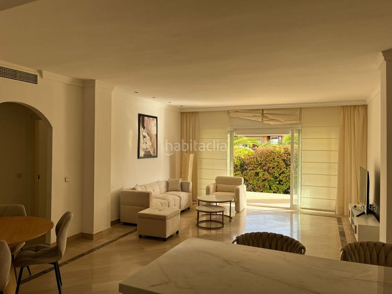 Foto 78434644-2f45-49f9-9c95-319769e4bb4b. Pis a bahía de Marbella Marbella