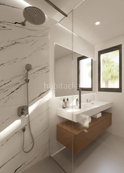 Foto ba8a43b1-9b72-4927-b4a3-e73d14296610. Casa adossada amb aparcament a Riviera del Sol Mijas