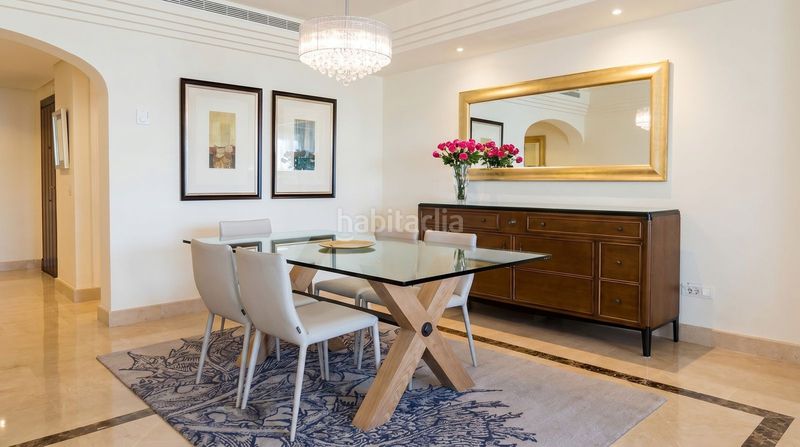Foto 2f8dc0c8-5a6c-43ba-b8c3-830b4b910a64. Pis a Las Brisas Marbella