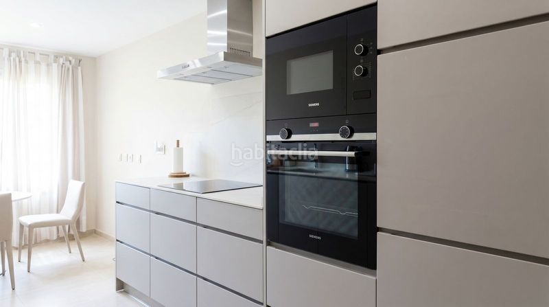 Foto 59fa01bb-7f59-4b26-b3cb-f3185783539a. Pis a Las Brisas Marbella