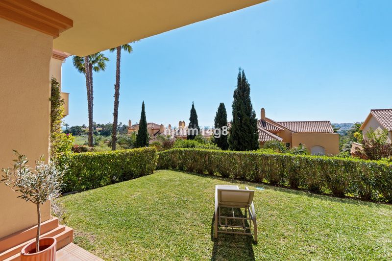 Foto cbfde8e5-ad9f-4171-bc63-0173bba85a39. Pis a Las Brisas Marbella