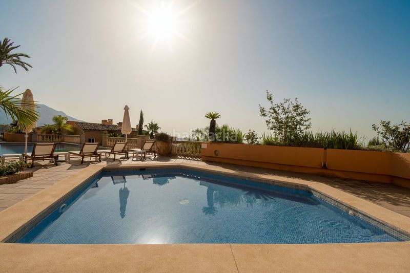 Foto c8421352-d07f-435d-8d24-1f1a3b8756a0. Pis a Las Brisas Marbella