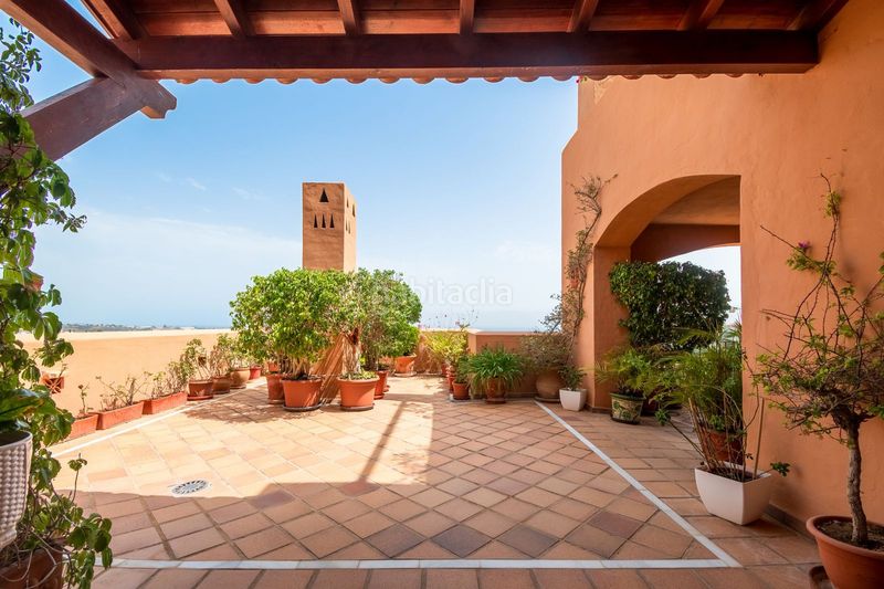 Foto c9f3cee8-a9b7-43d5-a287-801e1e45266c. Pis a Las Brisas Marbella