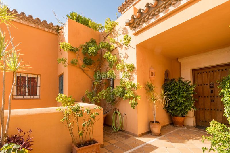 Foto ca88eca7-364e-43d8-8d34-eb1c68a4a0d9. Pis a Las Brisas Marbella